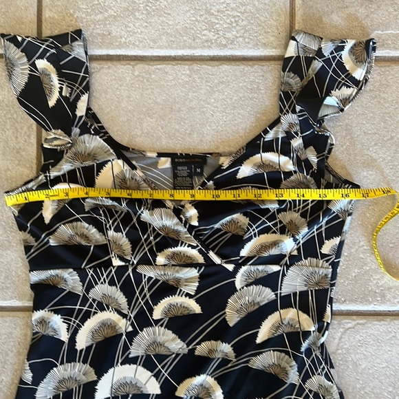 BCBGMAXAZRIA Dress Size Medium M Black Cream NWOT - Picture 8 of 11